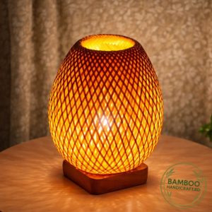 Bamboo oval table lamp
